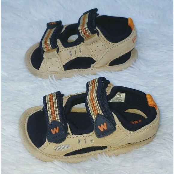 Weebok By Reebok Baby Infant Size 2 Sandal Hook Loop Leather Upper / Outsoles - Picture 3 of 11